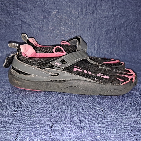 fila skele toes womens